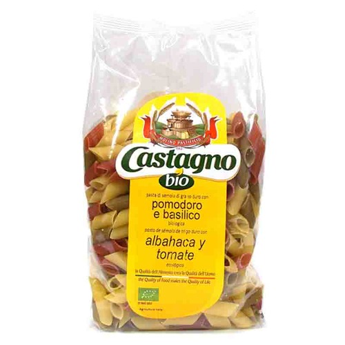 Macarrón albahaca tomate