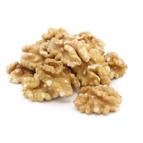 Nuez cruda pelada