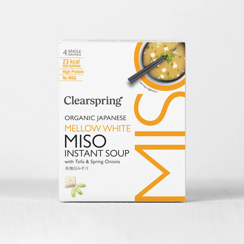 Sopa instantánea de miso con tofu y cebollino